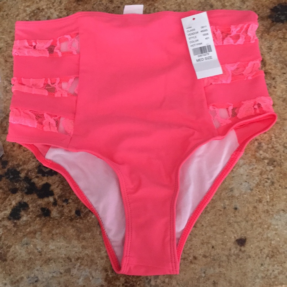 LA HEARTS 💕 HIGH WAISTED SWIM BOTTOMS